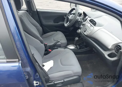 2009 Honda Fit from USA, damaged, VIN JHMGE88229S072855